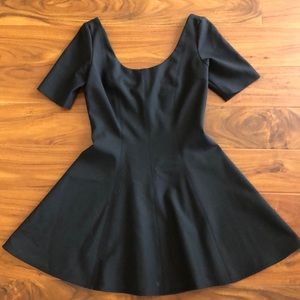 Elizabeth and James size 6 fit and flare dress